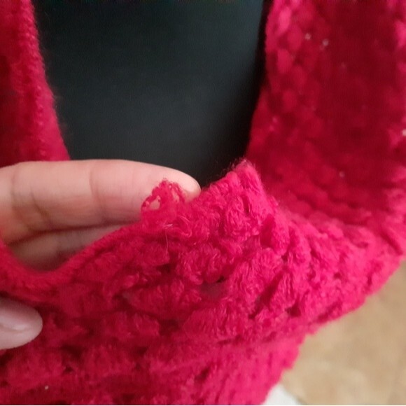 New York & Company Red Infinity Crochet 100% Acrylic Womens Scarf - Picture 5 of 5